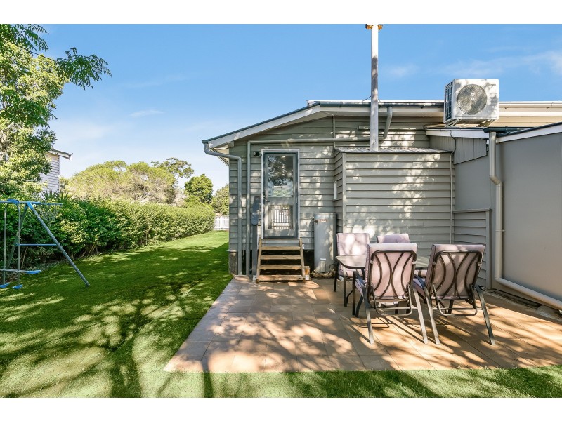 17 Bothwell Street, Newtown QLD 4350