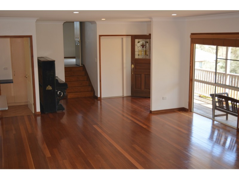6 Echidna Street, Top Camp QLD 4350