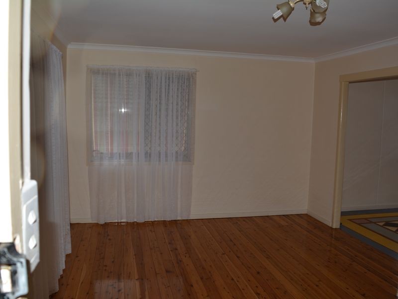 12 Corser Street, Centenary Heights QLD 4350