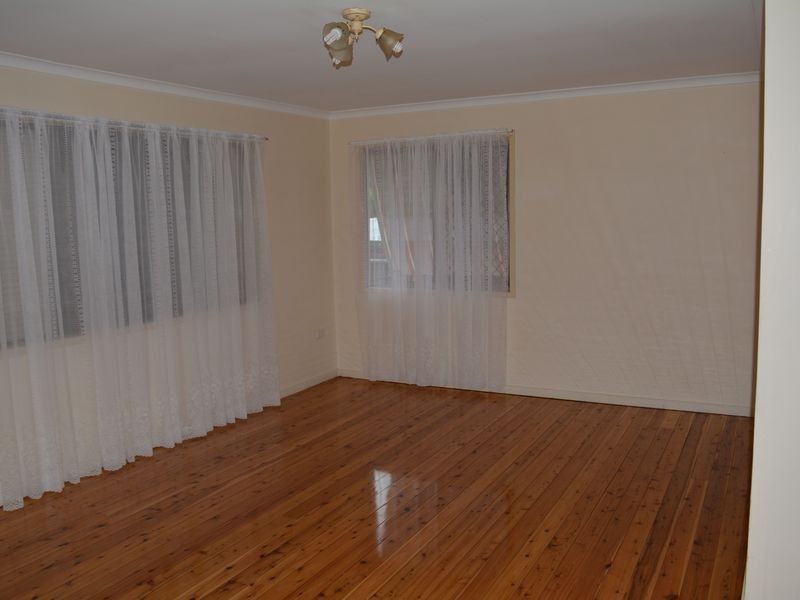 12 Corser Street, Centenary Heights QLD 4350