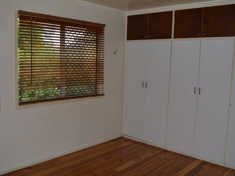 12 Corser Street, Centenary Heights QLD 4350