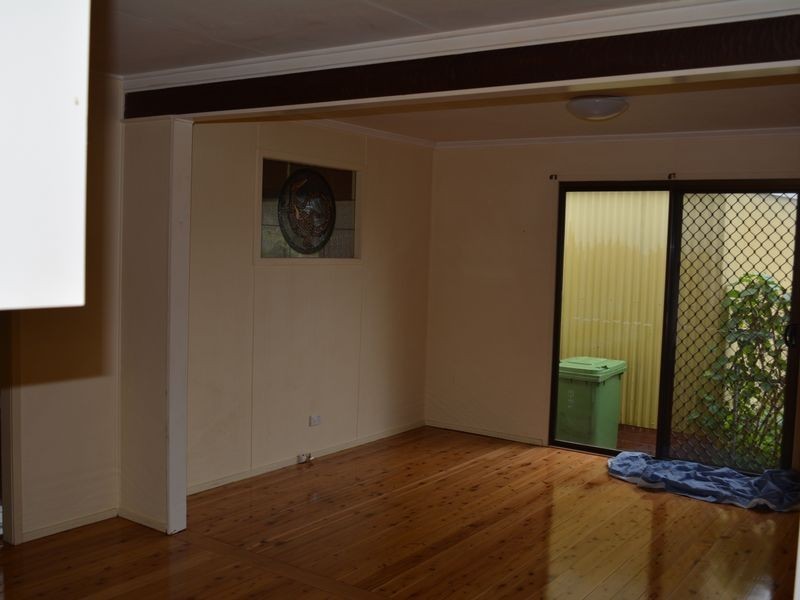 12 Corser Street, Centenary Heights QLD 4350