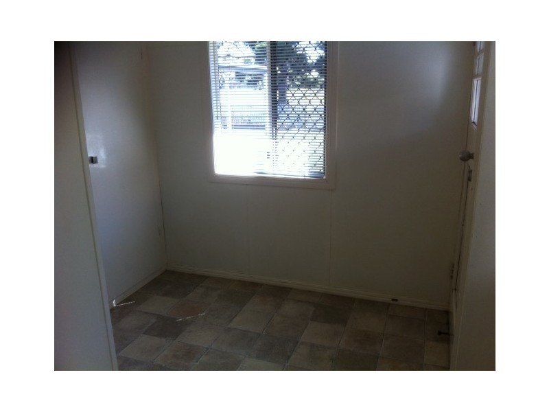 5 Lloyd Street, Harristown QLD 4350