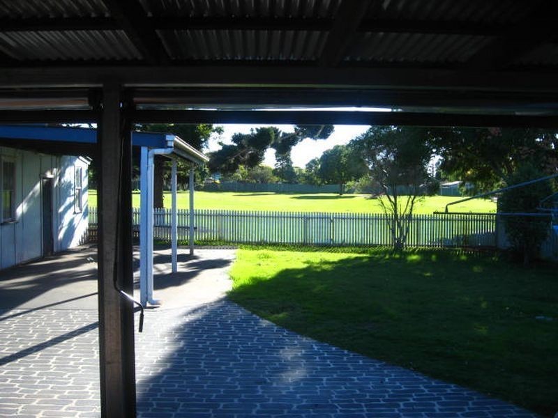 5 Lloyd Street, Harristown QLD 4350