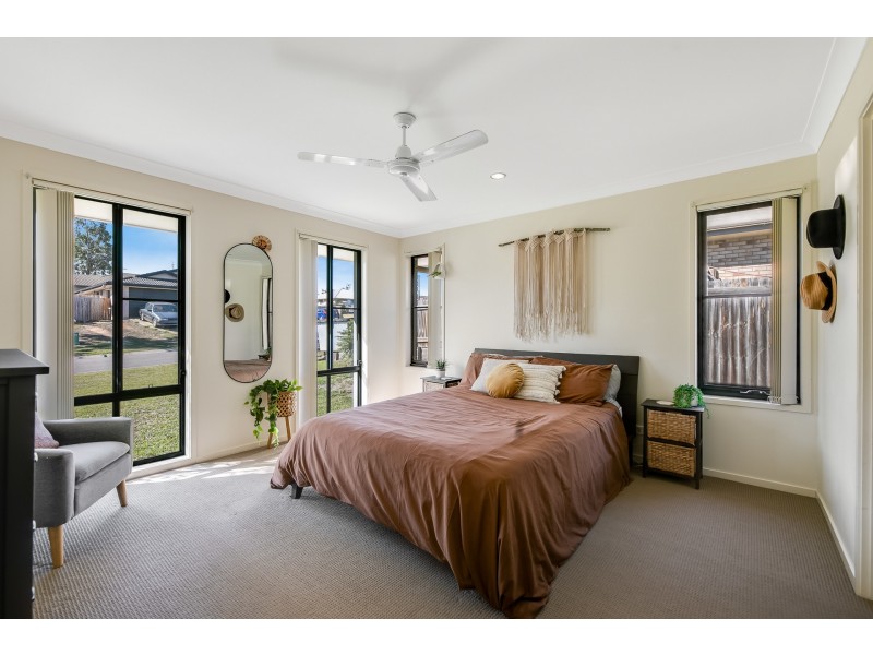 3 Paige Place, Helidon QLD 4344