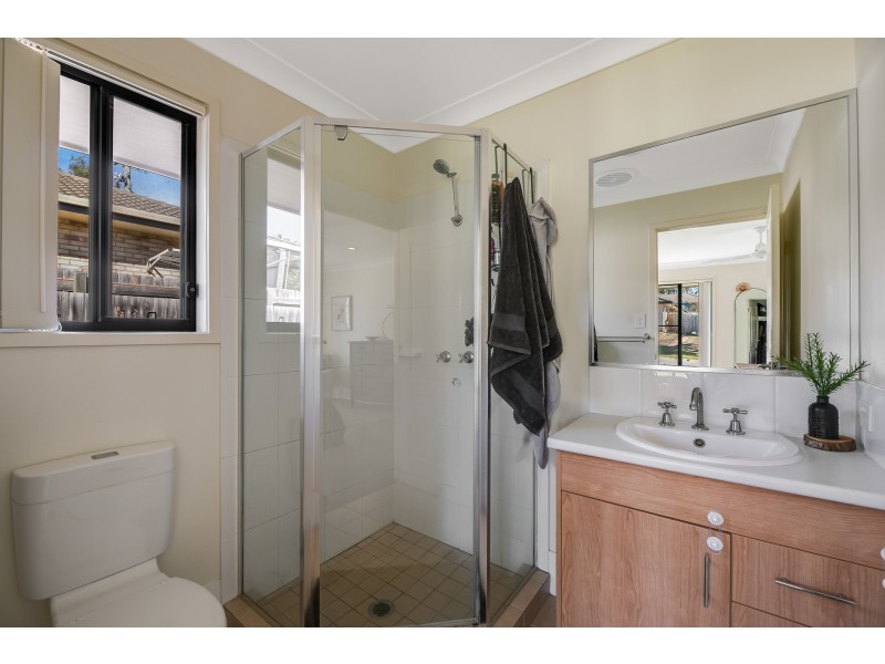 3 Paige Place, Helidon QLD 4344