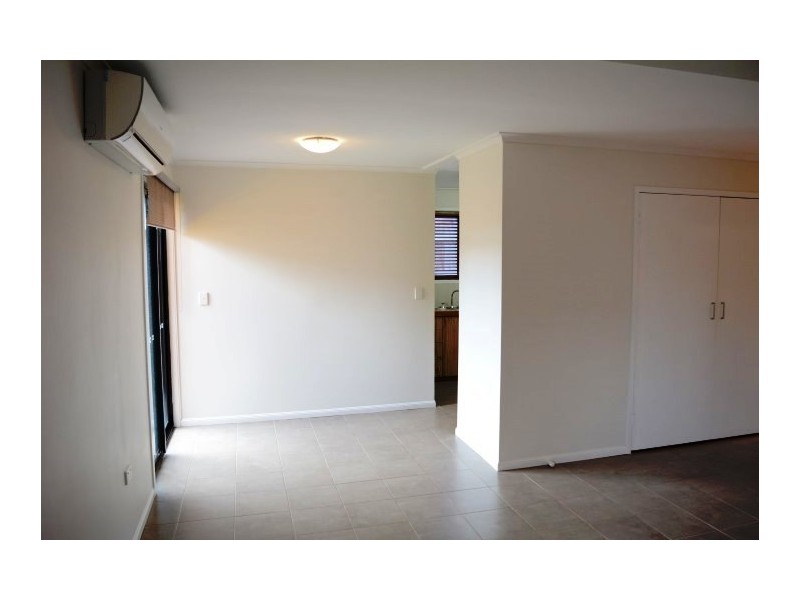 1/5 Agnes Street, Centenary Heights QLD 4350