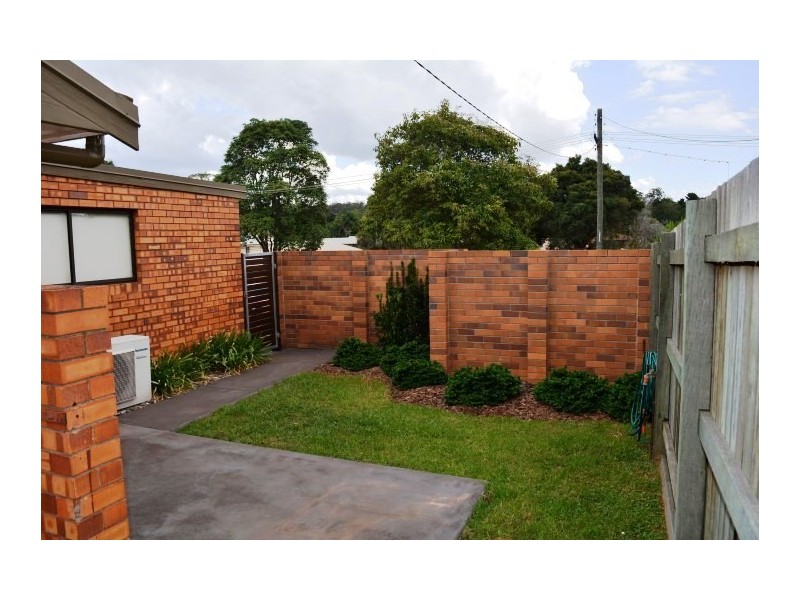 1/5 Agnes Street, Centenary Heights QLD 4350