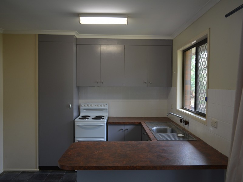 1/16 Ruthven Street, Harlaxton QLD 4350