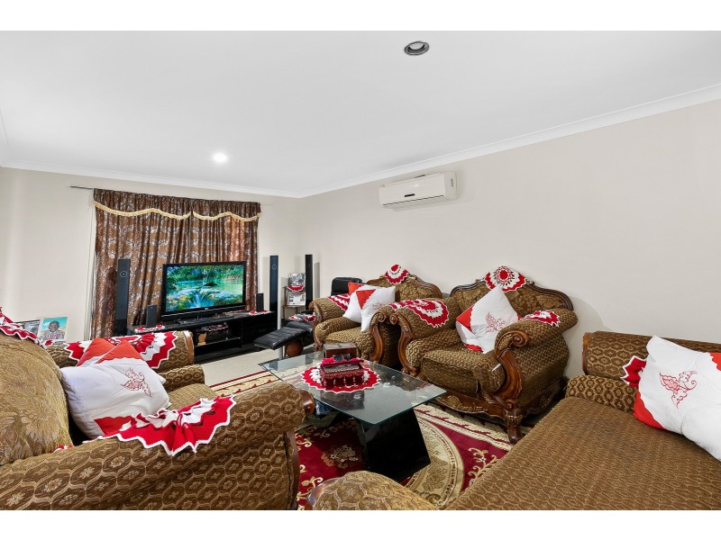 12 Coolana Court, Harristown QLD 4350