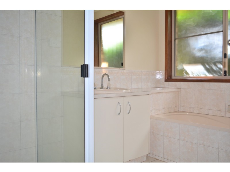 106 Wuth Street, Darling Heights QLD 4350