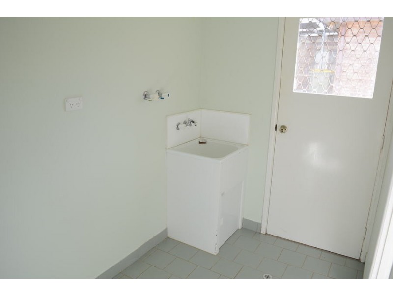 2 Sullivan Court, Kearneys Spring QLD 4350