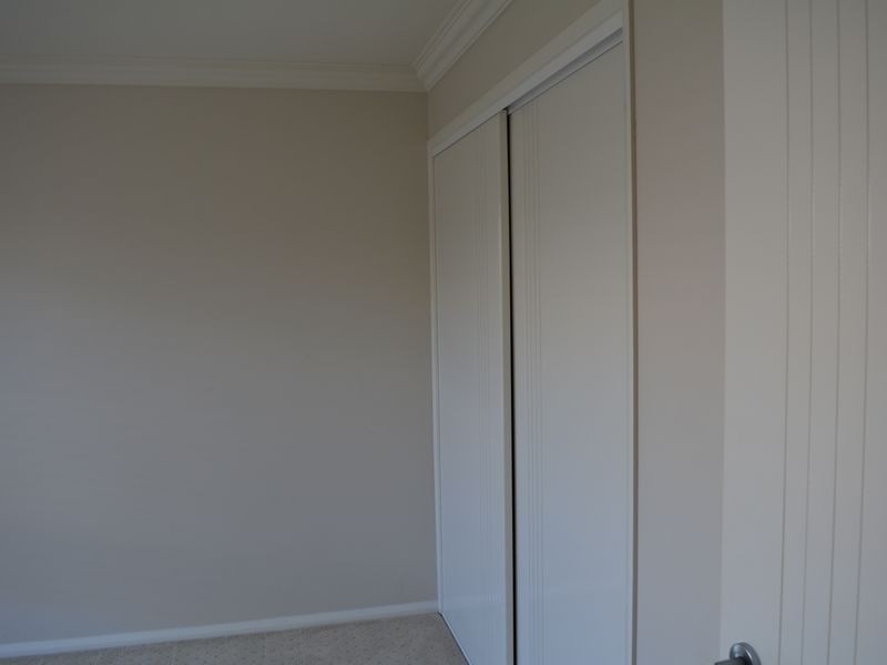 2/17 Sambar Court, Kearneys Spring QLD 4350