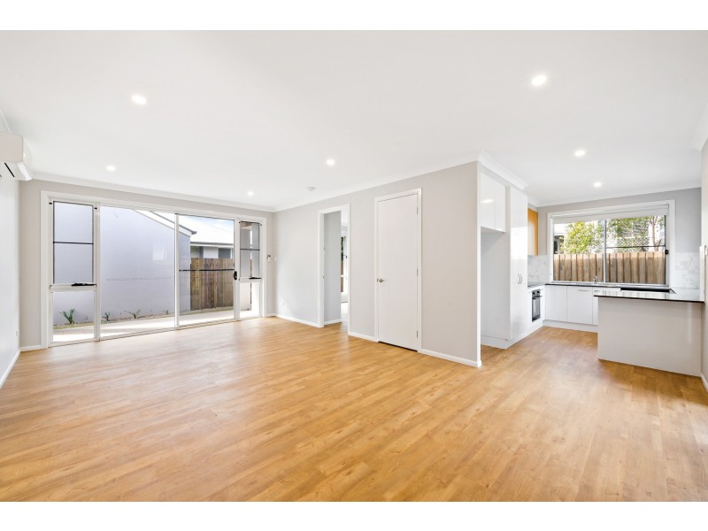 1/179A Campbell Street, Newtown QLD 4350