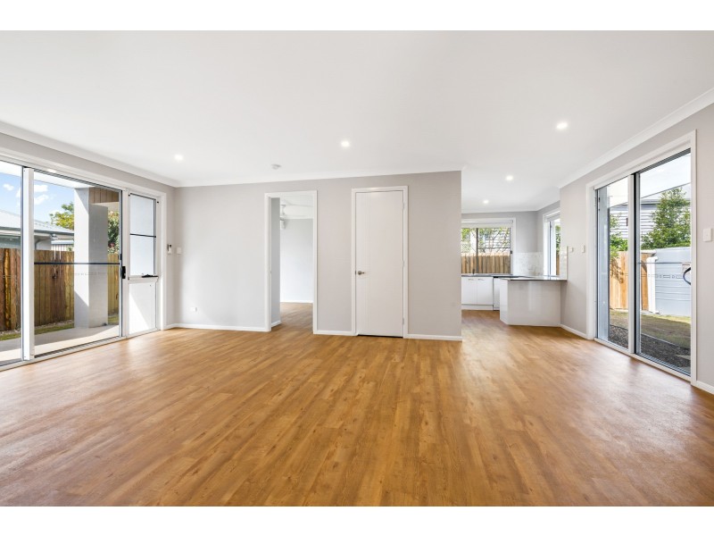 1/179A Campbell Street, Newtown QLD 4350