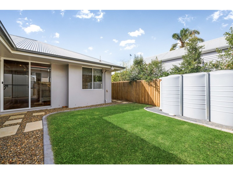 1/179A Campbell Street, Newtown QLD 4350