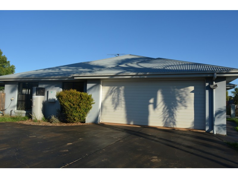 1/32 Wigan Drive, Highfields QLD 4352