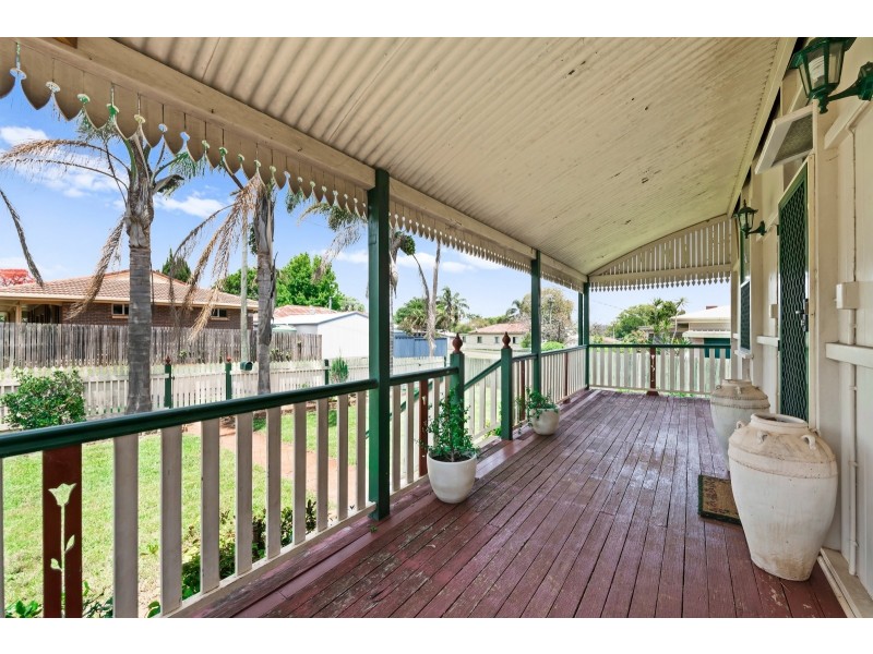 3 McCook Street, South Toowoomba QLD 4350