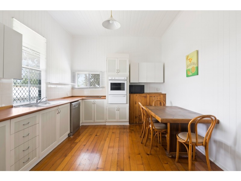 3 McCook Street, South Toowoomba QLD 4350