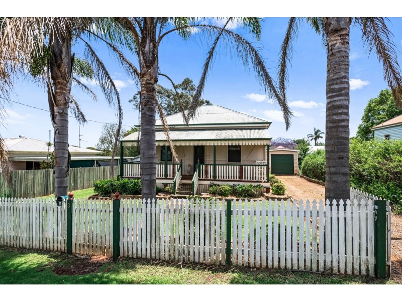 3 McCook Street, South Toowoomba QLD 4350