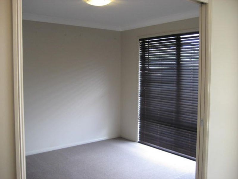 12 Roderick Street, Cotswold Hills QLD 4350