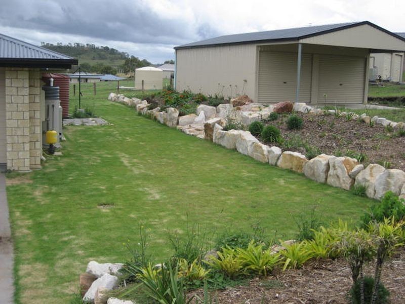 12 Roderick Street, Cotswold Hills QLD 4350