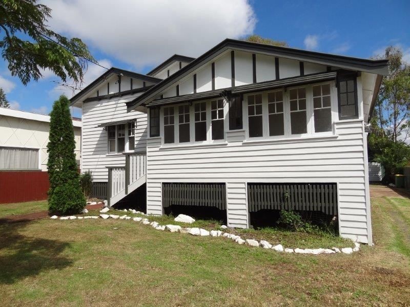 3 Second Avenue, Harristown QLD 4350