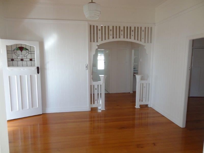 3 Second Avenue, Harristown QLD 4350