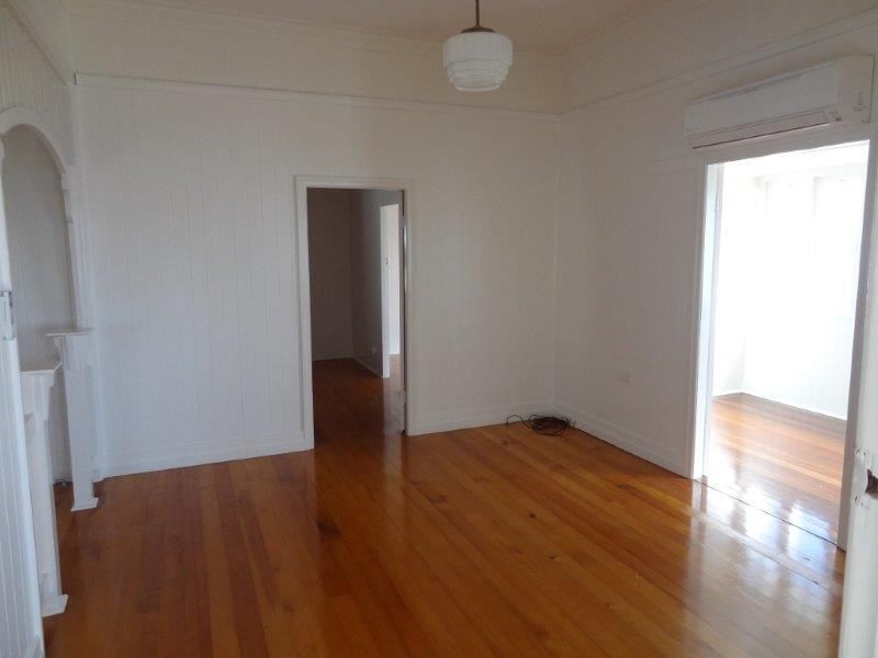 3 Second Avenue, Harristown QLD 4350