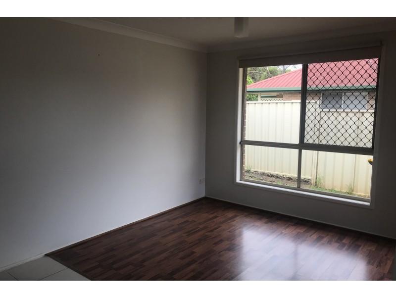 28 Liquidambar Street, Glenvale QLD 4350