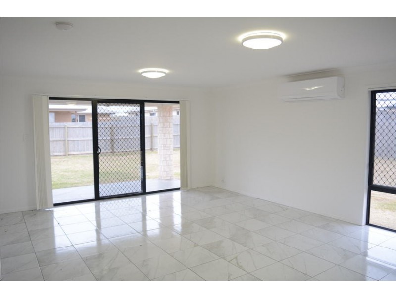 11 McIntosh Street, Westbrook QLD 4350