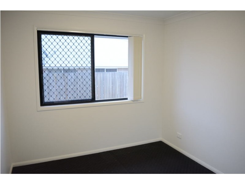 11 McIntosh Street, Westbrook QLD 4350