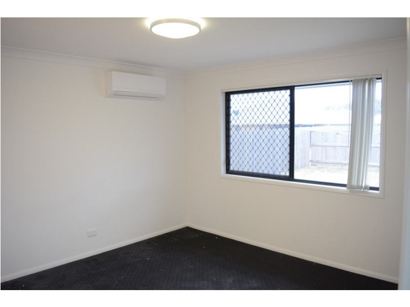 11 McIntosh Street, Westbrook QLD 4350