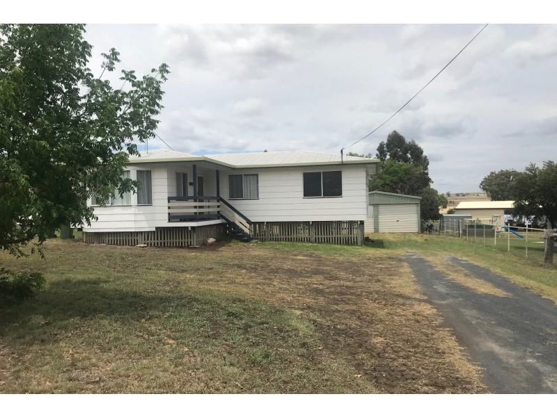 5 Catherine Crescent, Kingsthorpe QLD 4400