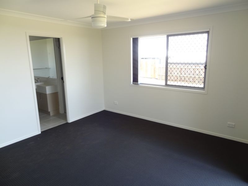 25 Goshawk Drive, Kleinton QLD 4352