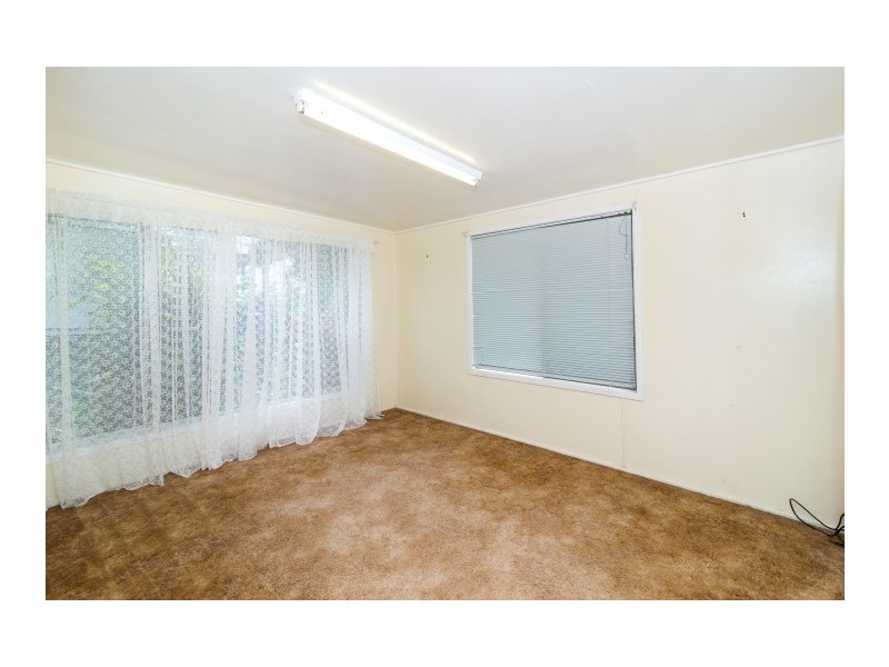 6 Corser Street, Centenary Heights QLD 4350