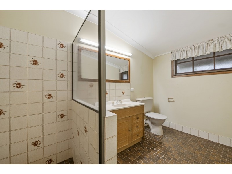 19 Fairy Road, Highfields QLD 4352