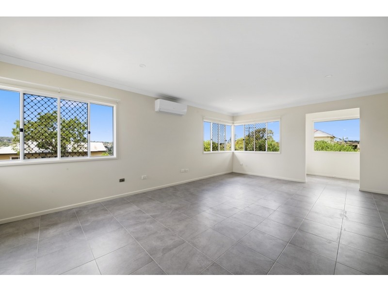 165 North Street, Rockville QLD 4350