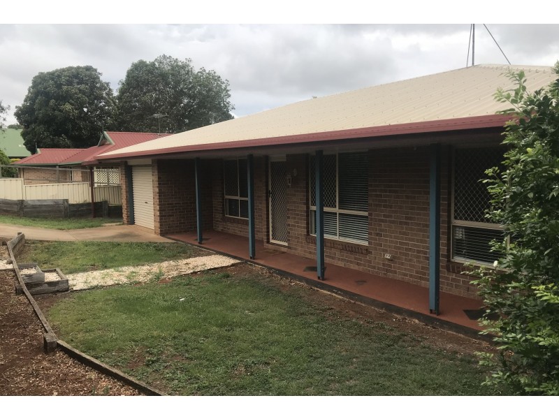 28 Liquidambar Street, Glenvale QLD 4350