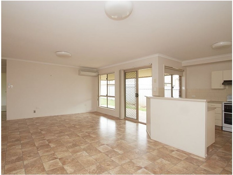 30 Bougainvillea Drive, Middle Ridge QLD 4350