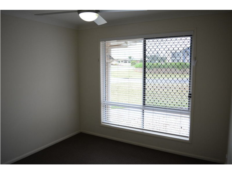 2 Opal Street, Glenvale QLD 4350