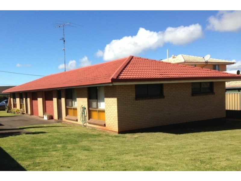 2/21 Tara Street, Wilsonton QLD 4350