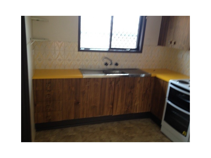 2/21 Tara Street, Wilsonton QLD 4350