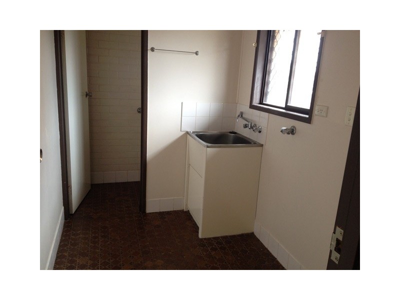 2/21 Tara Street, Wilsonton QLD 4350