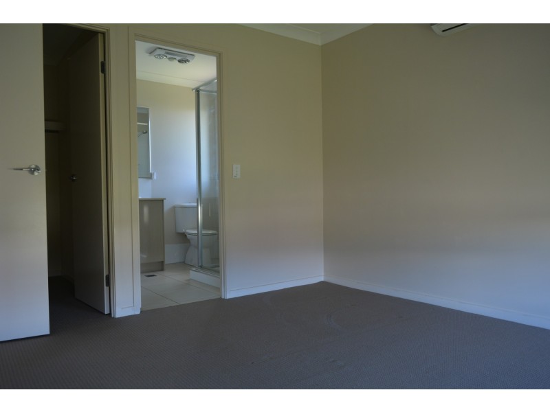 60 Edwin Street, Westbrook QLD 4350