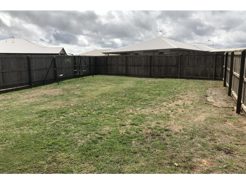 7a Bishop Street, Cambooya QLD 4358