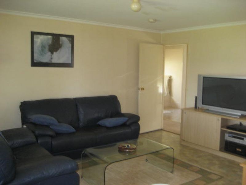 10 Danica Court, Kearneys Spring QLD 4350