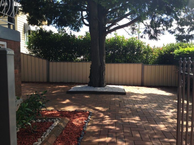 33 Ramsay Street, South Toowoomba QLD 4350