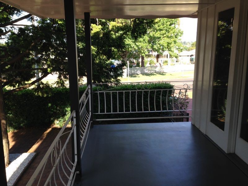 33 Ramsay Street, South Toowoomba QLD 4350