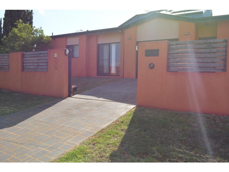 3a Mason Court, Kearneys Spring QLD 4350